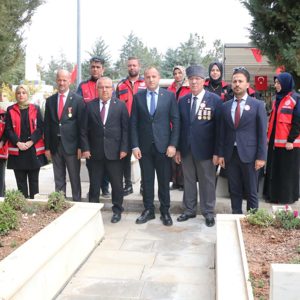 Bakanlığımız Koordinasyonunda Başlatılan ‘Aziz Şehitlerimizin Kabirlerine Vefa’ Ziyareti Gerçekleştirdik.  - fotoğraf 8