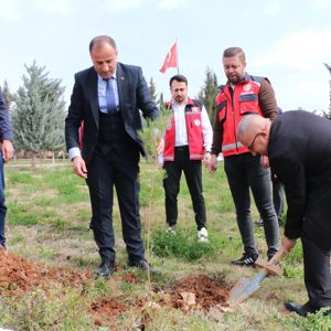 Bakanlığımız Koordinasyonunda Başlatılan ‘Aziz Şehitlerimizin Kabirlerine Vefa’ Ziyareti Gerçekleştirdik.  - fotoğraf 20
