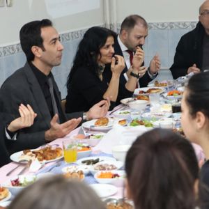 Karadeniz Ereğli Çocuk Koruma İlk Müdahale ve Değerlendirme Birimi  bünyesinde koruma ve bakım altında bulunan çocuklarımızla iftar programında bir araya gelindi. - fotoğraf 9