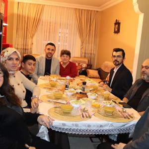İl Müdürümüz Sayın Ömer Turan, “Şehadet İzinde – Yadigâr Aile Projesi” Kapsamında Şehidimiz Kemal Eren’in Ailesine Ziyarette Bulundu - fotoğraf 2