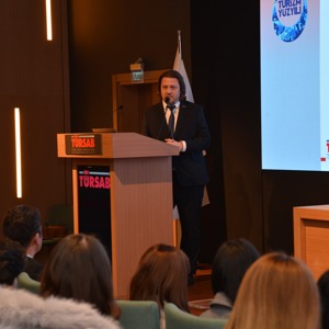 Bakanlığımız ile Türkiye Seyahat Acentaları Birliği Arasında İmzalanan İş Birliği Protokolü Kapsamında “Kadın Gücüyle Yükselen Turizm” Eğitim Programı Başladı - fotoğraf 3