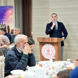 Roman Vatandaşlarımızla İftar Sofrasında Buluştuk - fotoğraf 8