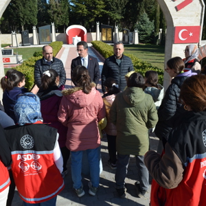 Çocuklarımızla Beraber Şehitlik Ziyareti - fotoğraf 6
