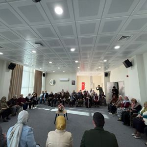 Kocaeli Huzurevi, 8 Mart Dünya Kadınlar Günü’nde Milletvekilimiz Radiye Sezer Katırcıoğlu’nu Ağırladı - fotoğraf 6