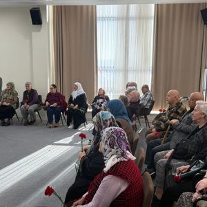Kocaeli Huzurevi, 8 Mart Dünya Kadınlar Günü’nde Milletvekilimiz Radiye Sezer Katırcıoğlu’nu Ağırladı - fotoğraf 2