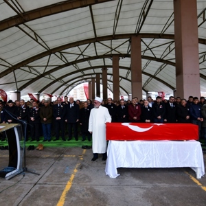 Şehit J.Uzm.Çvş. Recep ÖZMEN Törenle Defnedildi - fotoğraf 11