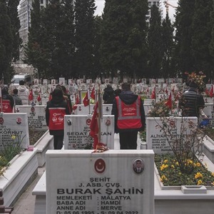 Ramazan Bayramı Öncesinde, İstanbul Genelindeki Şehitliklere Ziyaretlerimize Başladık - fotoğraf 5