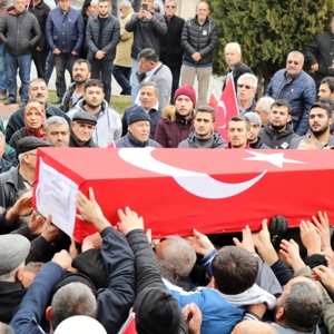 Şehit J.Uzm.Çvş. Recep ÖZMEN Törenle Defnedildi - fotoğraf 16