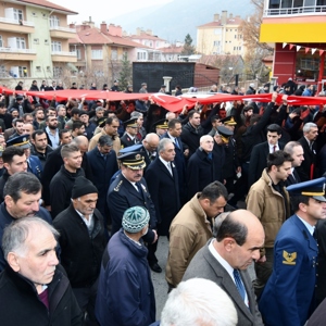 Şehit J.Uzm.Çvş. Recep ÖZMEN Törenle Defnedildi - fotoğraf 17