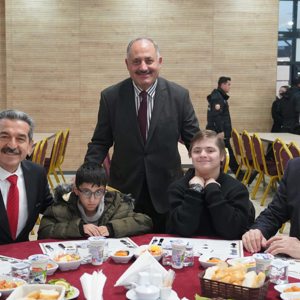 Özel Gereksinimli Bireylerle Anlamlı İftar Buluşması - fotoğraf 1