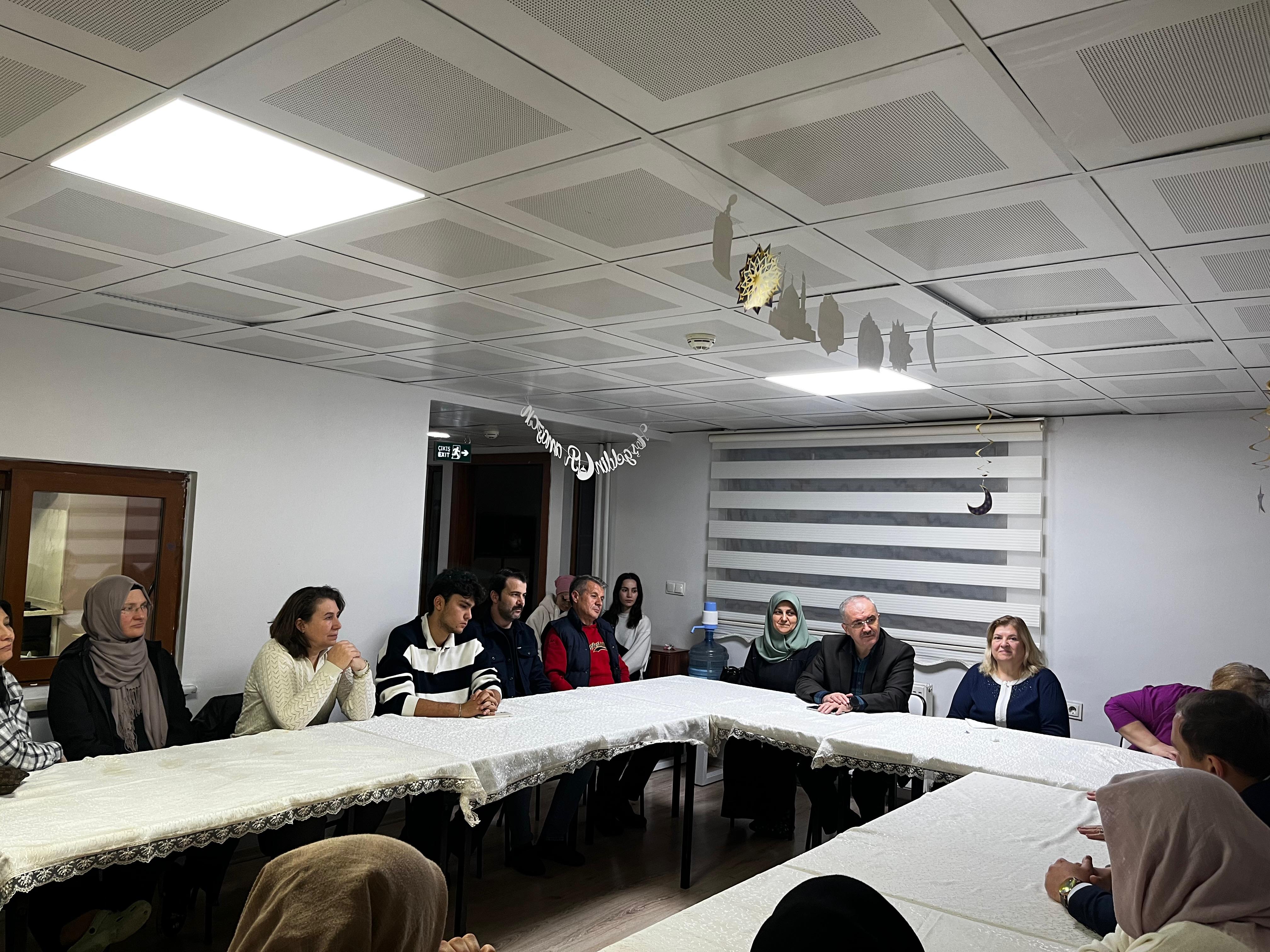 İl Müdürümüz Bilal Erdoğan ve eşi Nihal Erdoğan Çocuk Evleri Sitesinde 