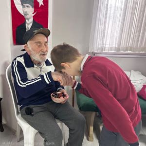 Nesiller Buluştu: Miniklerden Büyüklerimize Bayram Sürprizi - fotoğraf 2
