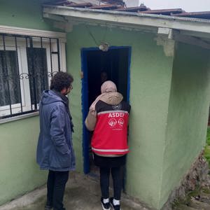 Gebze’de Hane Ziyaretleriyle Vatandaşların Yanında: Engelli ve Yaşlılarla Samimi Buluşmalar - fotoğraf 2