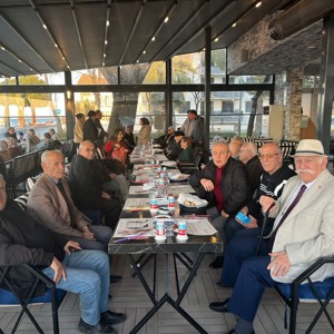 Büyüklerimiz ve Aileleriyle İftar Sofrasında Buluştuk - fotoğraf 1