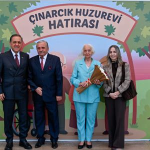 Valimiz Dr. Ahmet Hamdi Usta ve İl Müdürümüz Arif Laçin Çınarlarımızla İftar Sofrasında Bir Araya Geldi - fotoğraf 7