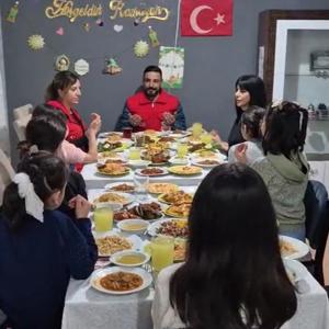 Şehit Yakınlarımız ve Evlatlarımız Aynı Sofrada - fotoğraf 9