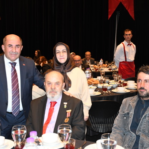 18 Mart Şehitleri Anma Günü’nde Şehit Ailelerimiz ve Gazilerimizle İftar Programında Buluştuk - fotoğraf 9