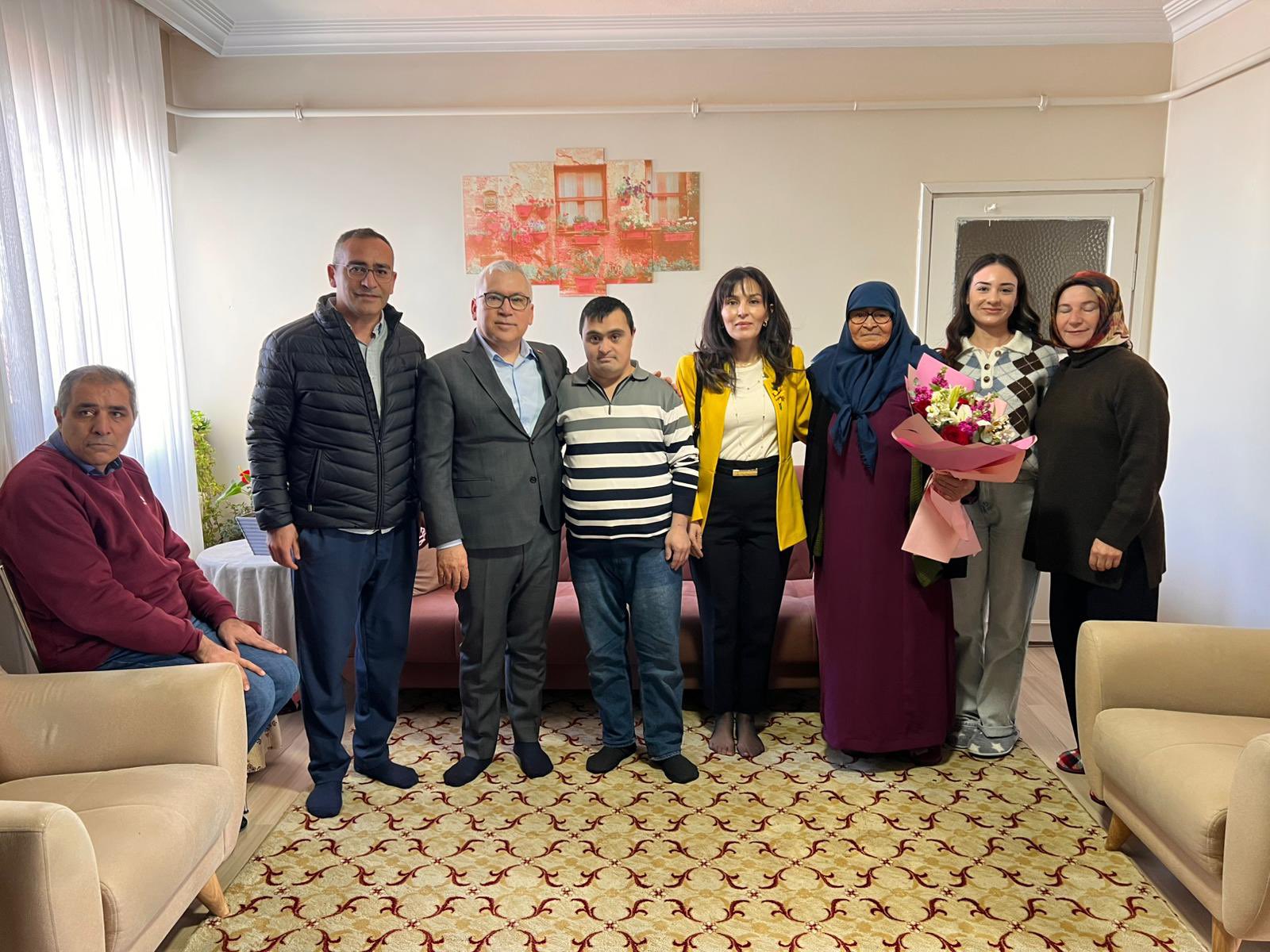 Kadınlar Günü’nde Anlamlı Hane Ziyaretleri