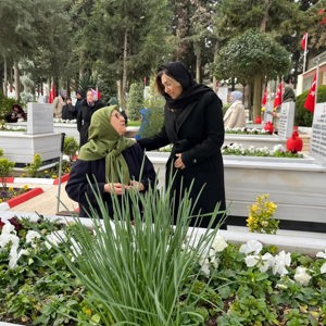 İl Müdürümüz Emine BÖÇKÜN, Balıkesir Şehitliği’nde Düzenlenen Anma Programına Katıldı - fotoğraf 4