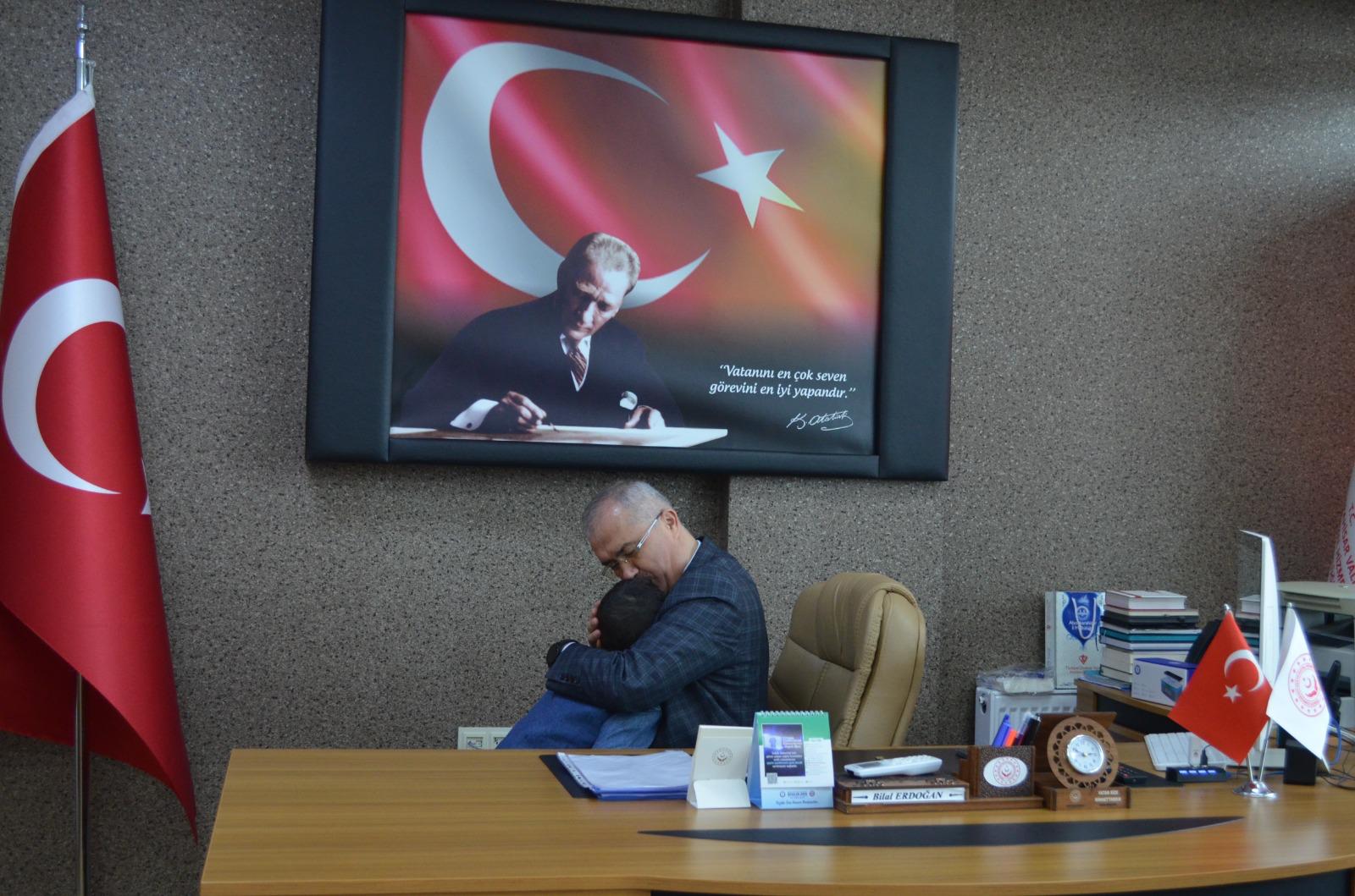 Devlet Himayesindeki Evladımızı Koruyucu Ailesine Verdik