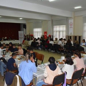 Göz Aydınlığımız Çocuklarımızla Bayram Coşkusunu Paylaştık - fotoğraf 3
