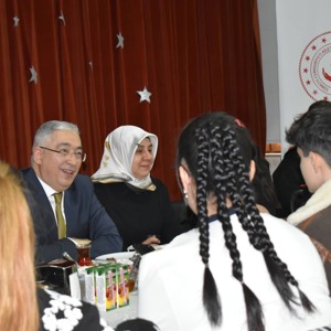 Göz Aydınlığımız Çocuklarımızla Bayram Coşkusunu Paylaştık - fotoğraf 1