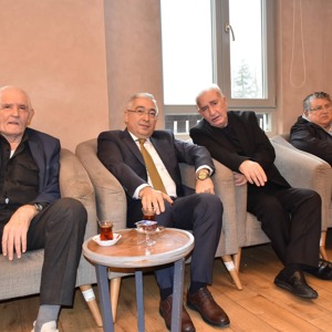 İznik Ülker Aktar Huzurevimizde Bayram Sevinci ve Gönül Köprüsü - fotoğraf 4