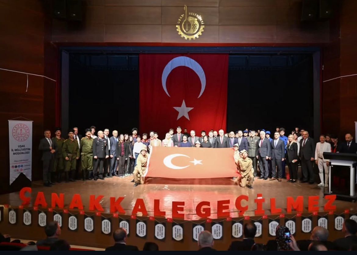 18 Mart Şehitleri Anma Programı Atatürk Kültür Merkezi’nde Gerçekleştirildi