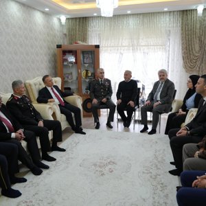 Unutmadık, Unutmayacağız: Şehidimizin Emanetine Bayram Ziyareti - fotoğraf 1