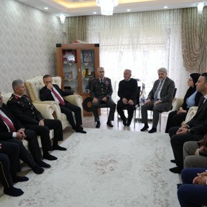 Unutmadık, Unutmayacağız: Şehidimizin Emanetine Bayram Ziyareti - fotoğraf 3