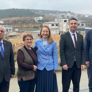 Bayram Sevincini Çocuklarımız ve Büyüklerimizle Paylaştık - fotoğraf 5