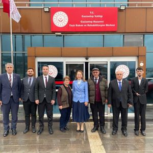 Bayram Sevincini Çocuklarımız ve Büyüklerimizle Paylaştık - fotoğraf 6