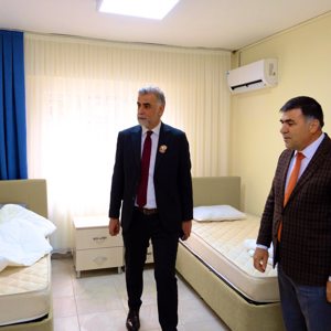 İl Müdürümüz Emre Çalğan Kahramanmaraş Huzurevi’nde İncelemelerde Bulundu - fotoğraf 3