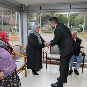 İl Müdürümüz Sn. Ömer TURAN, Yaşlılar Haftası’nda Bahçelievler Huzurevi Sakinlerimizle Bayram Sevincini Paylaştı - fotoğraf 5