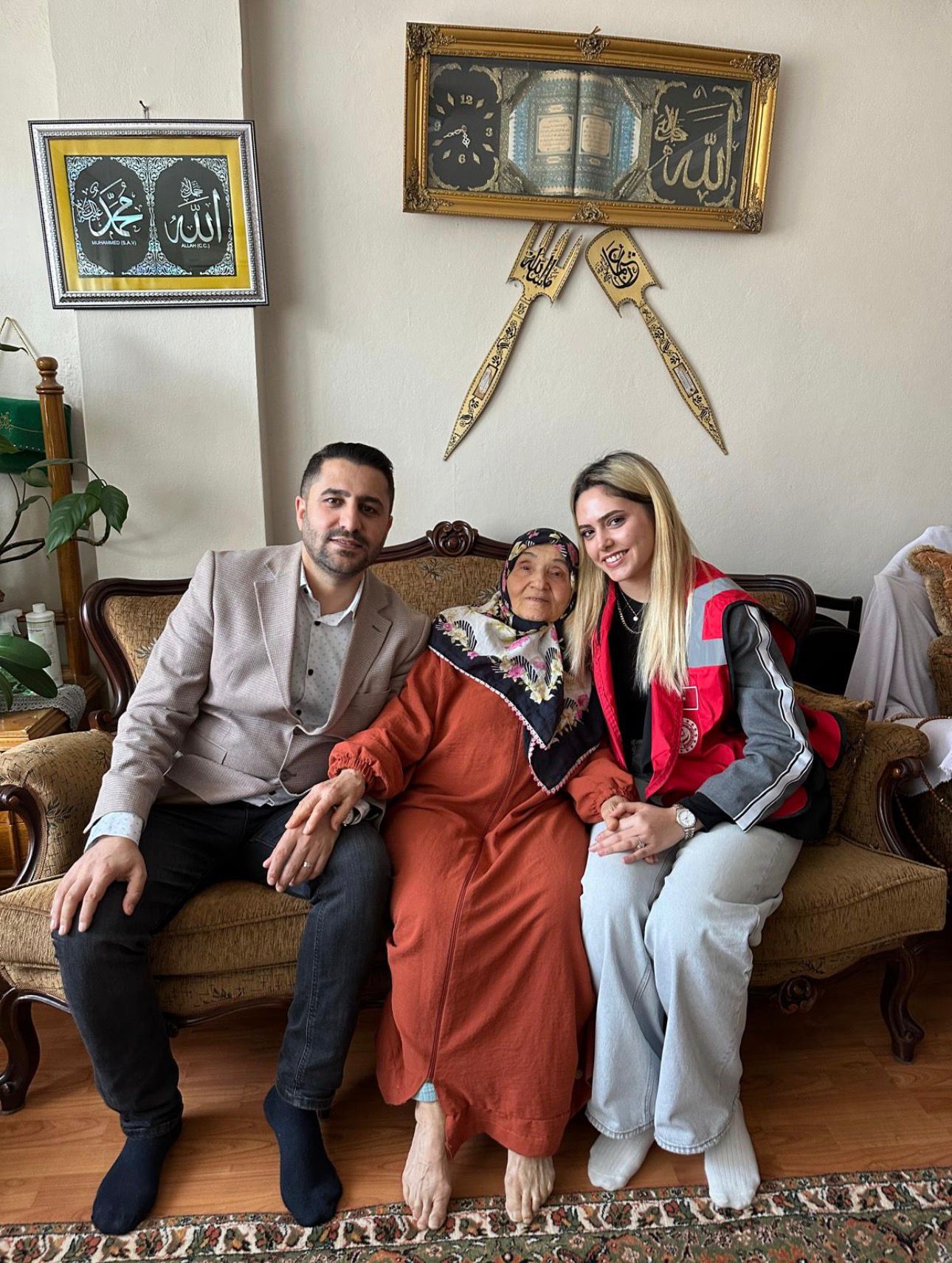 Yaşlılar Haftası Kapsamında Büyüklerimize Yönelik Ziyaretler Gerçekleştirildi