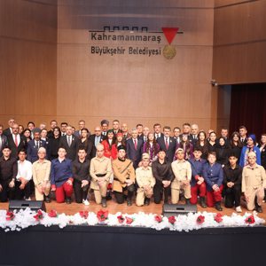 “Bir Milletin Fedakarlığı Bir Bayrağın Hürriyeti”: Kahramanmaraş’ta 18 Mart Ruhu Yaşatıldı - fotoğraf 7