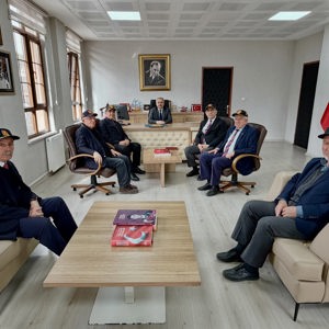 Kahraman Gazilerimizden İl Müdürümüze Ziyaret - fotoğraf 1
