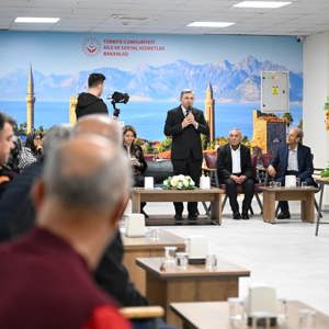 Büyüklerimizle Bayram Sevincini Paylaştık - fotoğraf 14