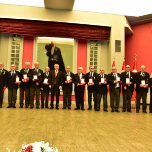 Kıbrıs Gazilerine Milli Mücadele Berat ve Madalyaları Tevcih Edildi - fotoğraf 3
