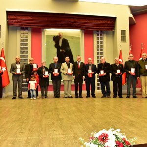 Kıbrıs Gazilerine Milli Mücadele Berat ve Madalyaları Tevcih Edildi - fotoğraf 8