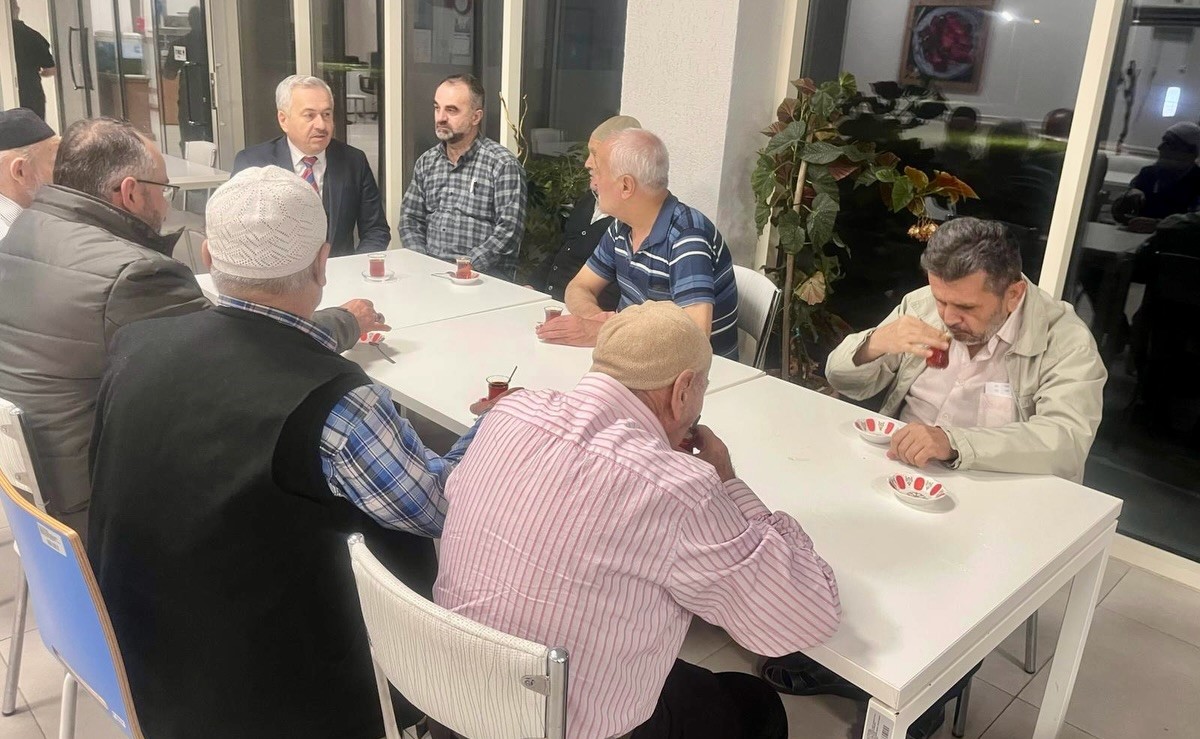 İl Müdürümüz Harun Köksalan Ramazan’ın İlk Gününde Kıymetli Büyüklerimizle Bir Araya Geldi 🌙