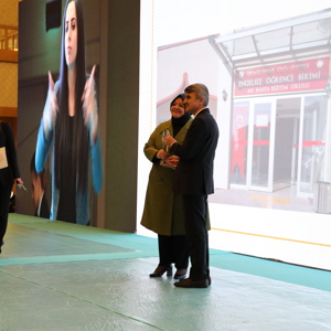 3 Aralık Dünya Engelliler Günü’nde Aile, Çalışma ve Sosyal Hizmetler Bakanlığı Tarafından 7 Ayrı Dalda Erişilebilirlik Ödülleri Verildi - fotoğraf 9