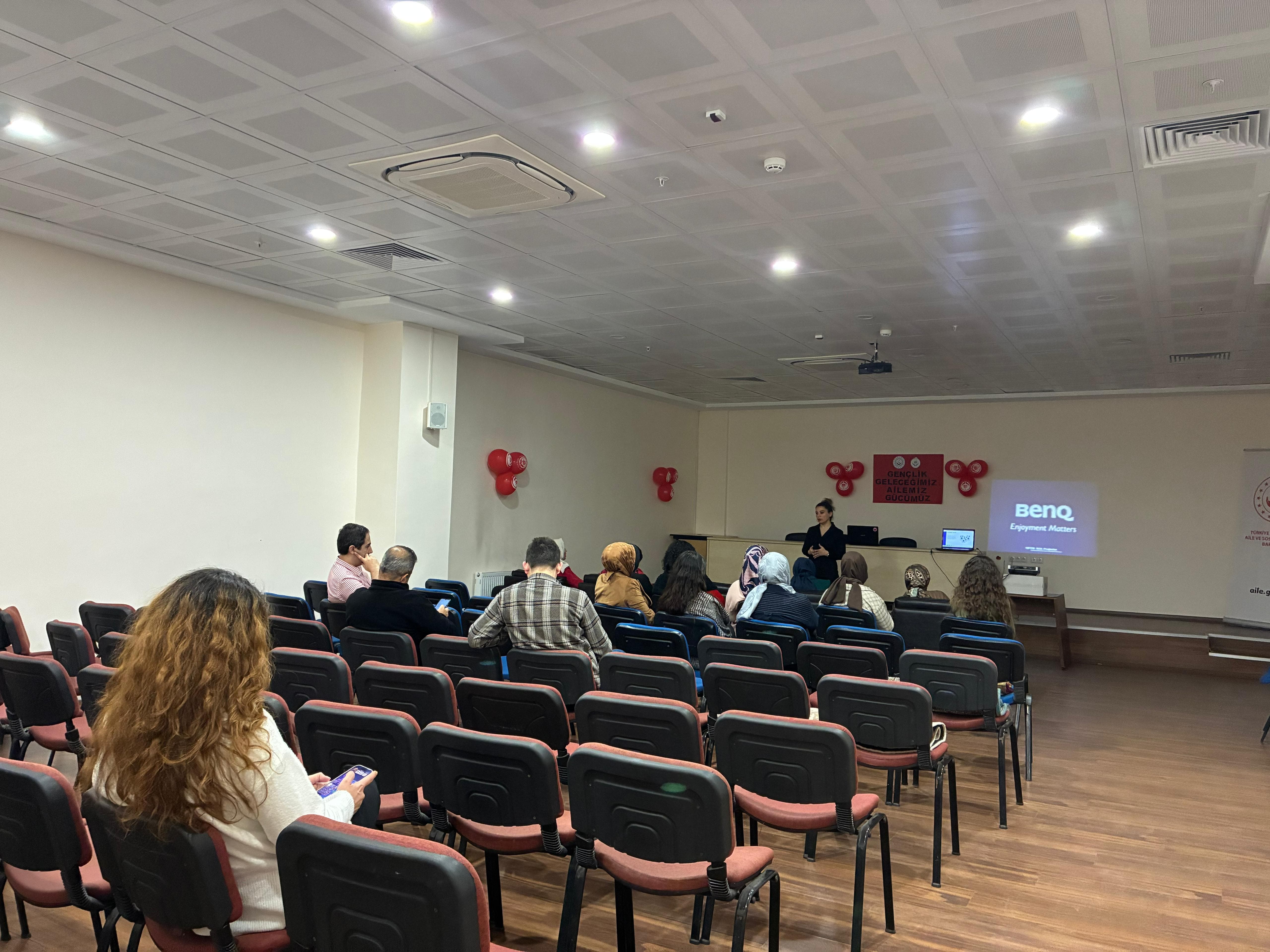 Tavşanlı’da “Kumar Bağımlılığı” Konulu Seminer Düzenlendi