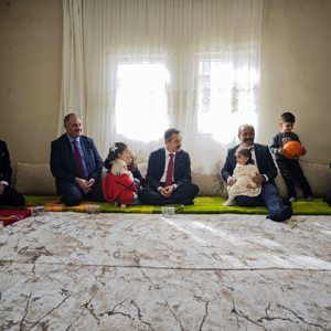 BAYRAMDA GÖNÜLLERE DOKUNAN BULUŞMALAR - fotoğraf 3