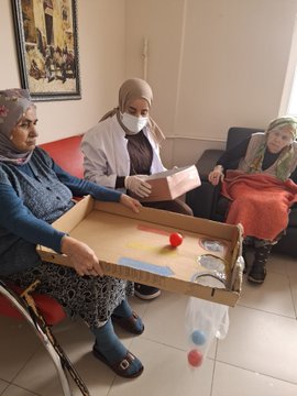 Zihinler Genç, Gönüller Bir!