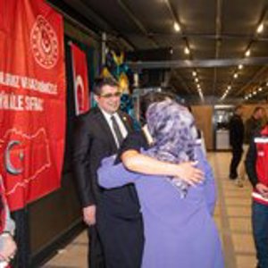 Çanakkale ruhunu, şehitlerimizin emanetleri olan kıymetli ailelerimizle paylaştık.  - fotoğraf 4