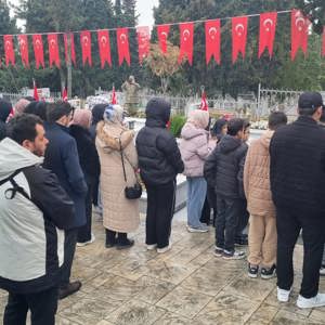 Arefe Gününde Şehitlerimize Vefa Ziyareti - fotoğraf 11