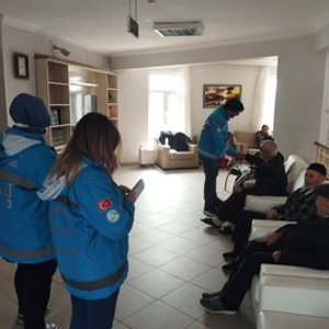 Alparslan Türkeş Huzurevimizde sevgi ve sağlık bir arada! - fotoğraf 2