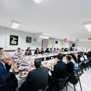 Gazi Çocuk Evleri Sitesi’nde Ramazan Bereketi: İl Müdürümüz Çocuklarımızla İftarda Buluştu - fotoğraf 3