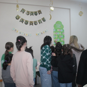 Daire Başkanı Sibel Özmert Yılmaz’dan Çocuk Evleri Sitesine Ziyaret - fotoğraf 2